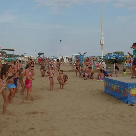 Fuer 5 Personen Ca 34 Qm In Bibione, Adriakueste Italien Und Umgebung